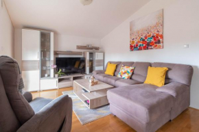 Modern Apartment Sara-near the beach